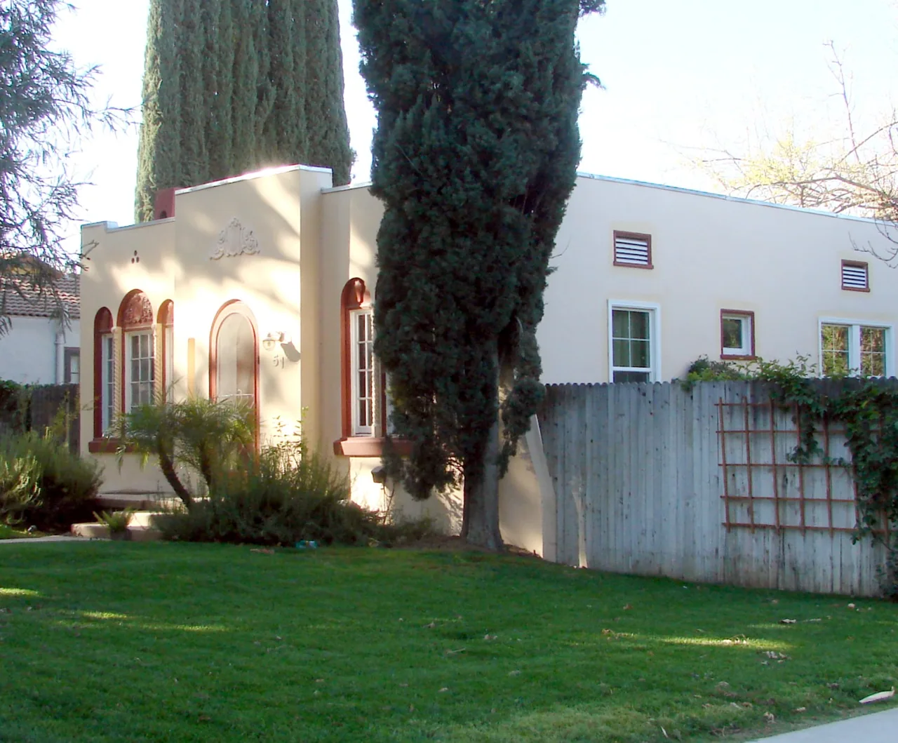 White stucco California bungalow