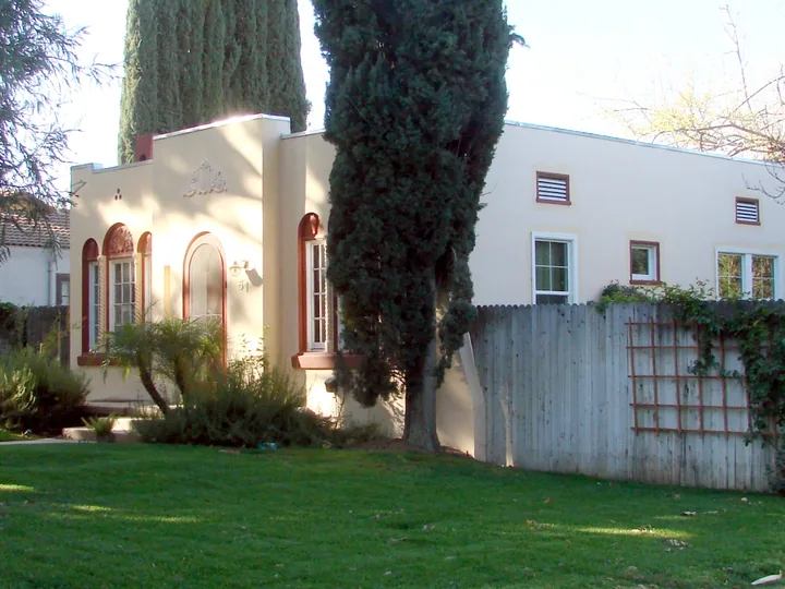 White stucco California bungalow